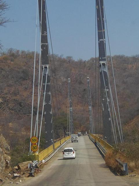 Brücke über den Luangwa River