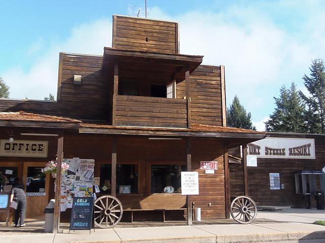 Office Campground Fort Steele