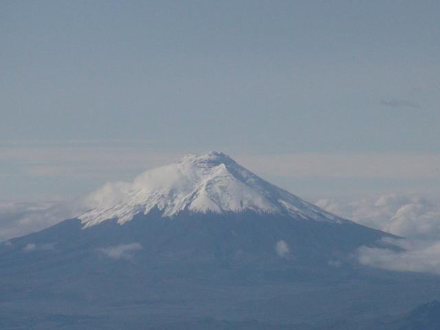 Vulkan Cotopaxi vom Flugzeug gesehen