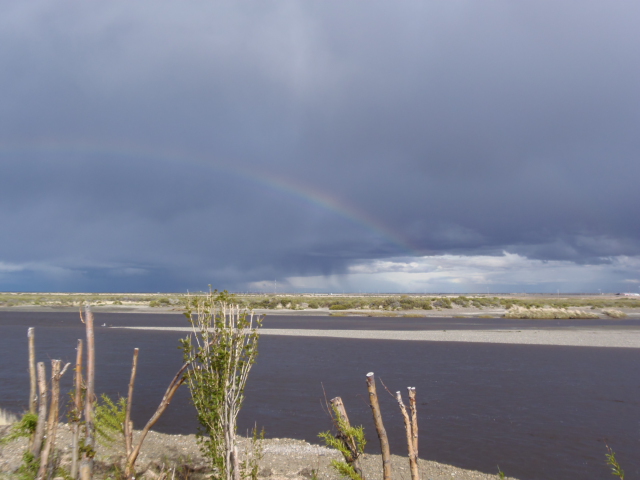 Gewitterfront über dem Río Gallegos