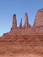 Monument Valley Drive, Three Sisters